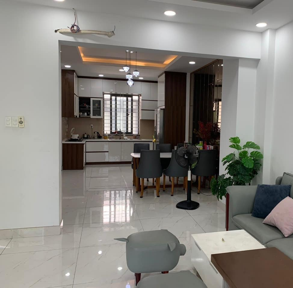 BÁN Nhà phố Vạn Phúc City 6x17M – HẦM 4 TẦNG + Sân thượng